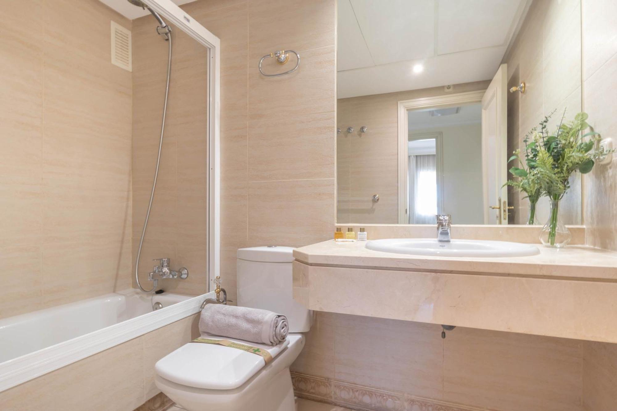 Marina Banus L Apartament